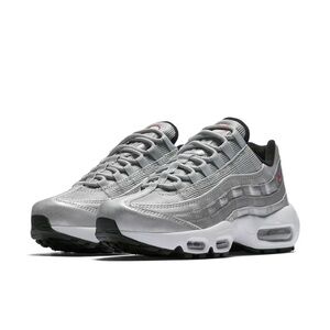 Nike Air Max 95 premium Metallic Silver Sneakers, Size 5